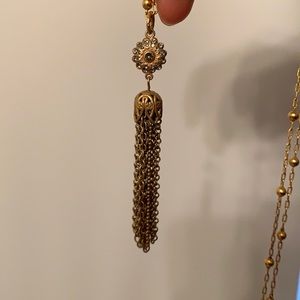 Gold tone bead necklace to wear long or short